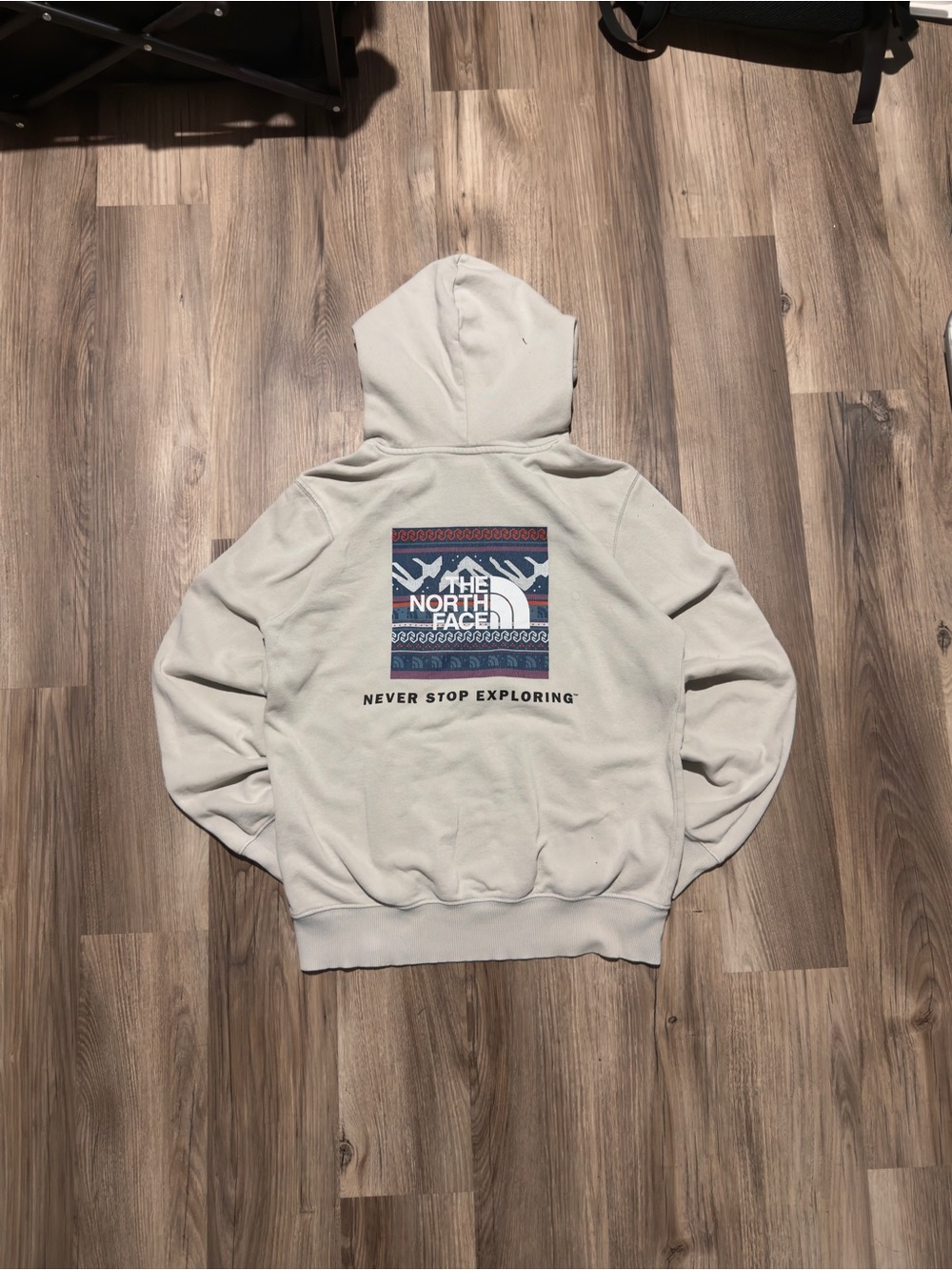 The North Face Never Stop Exploring Hoodie • Size S